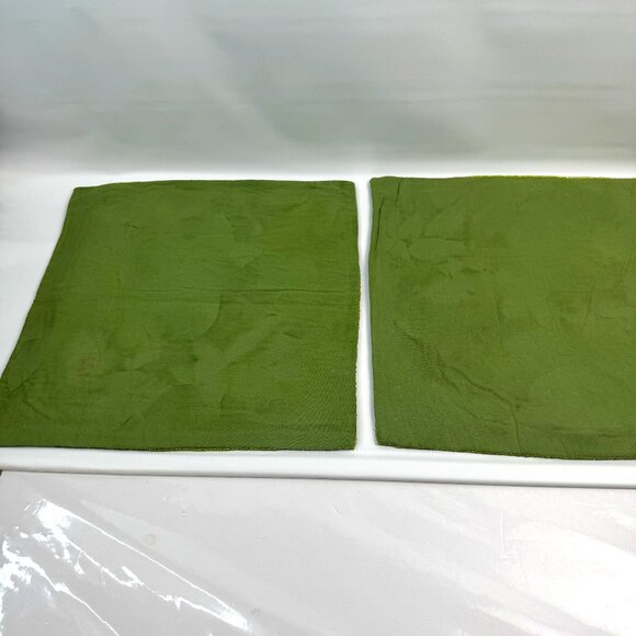 Christmas Glass Beaded Chargers 3 Red 3 Green Square 14x14" by RLK Leila's READ - Picture 7 of 13